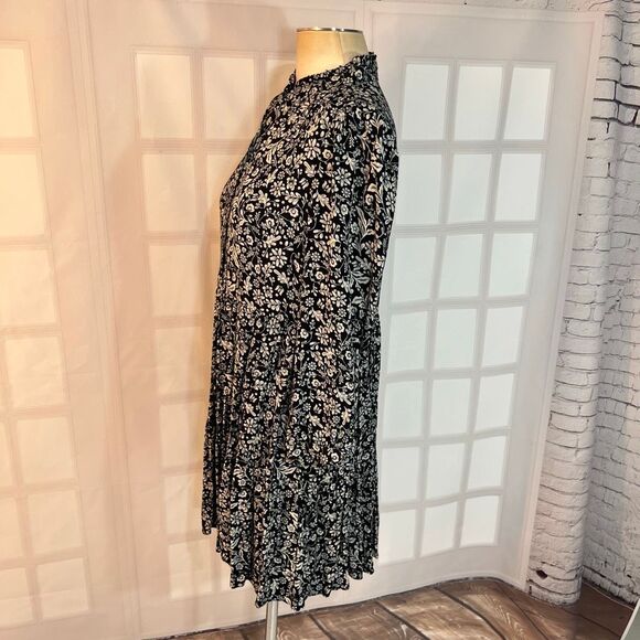 J. Crew Black White Floral Accordian Long Sleeve Half Button Shirt Dress Small - Picture 9 of 13